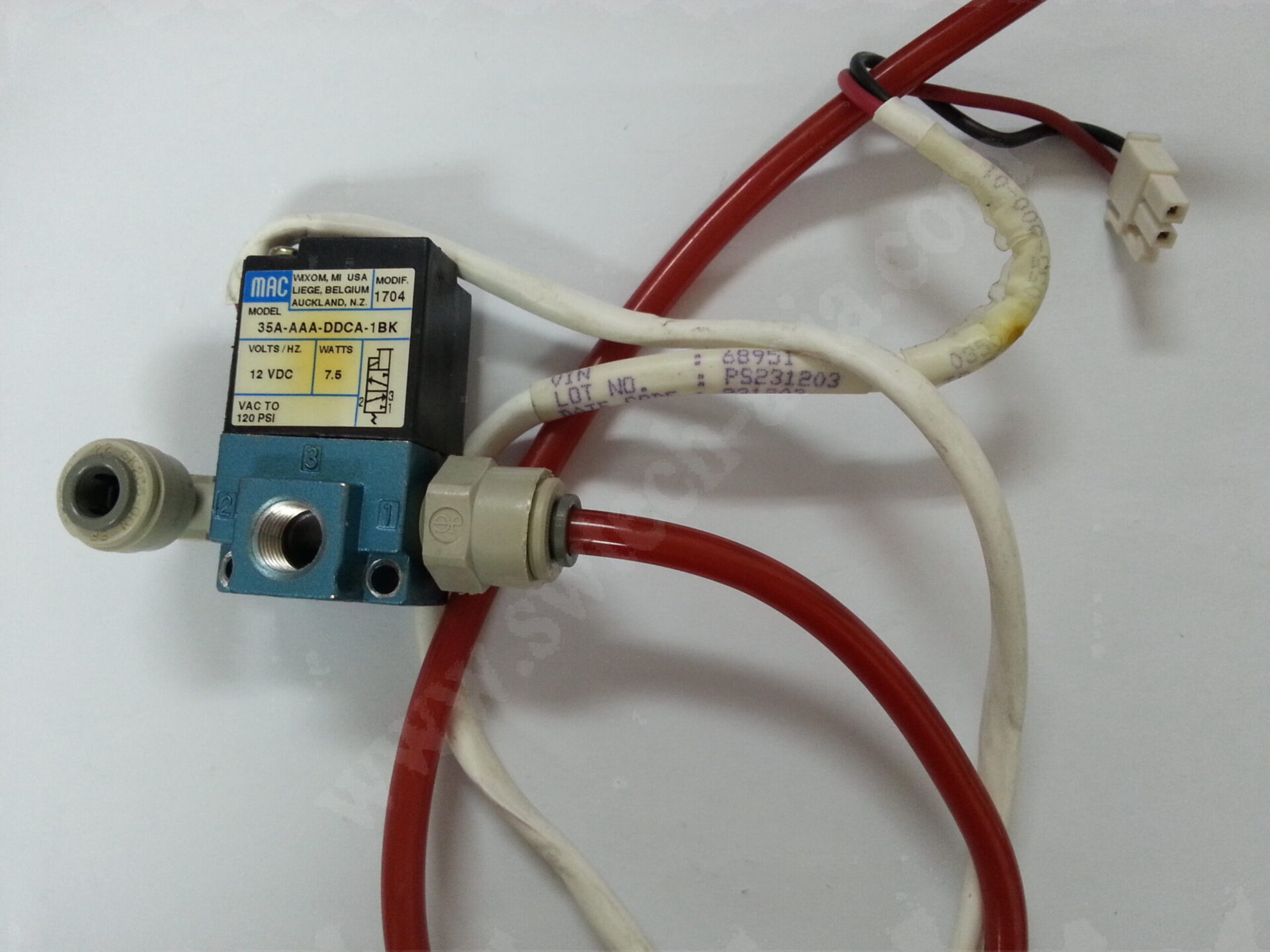 KNS Maxum / Ultra Vacuum Valve Assy 03501-1055-000-01