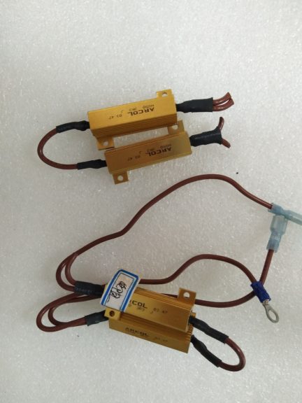 ASM 339 Arcol HS50 Series Aluminium Housed Axial Wire Wound Panel Mount Resistor, 3.3Ω ±5% 50W HS50 3R3 J