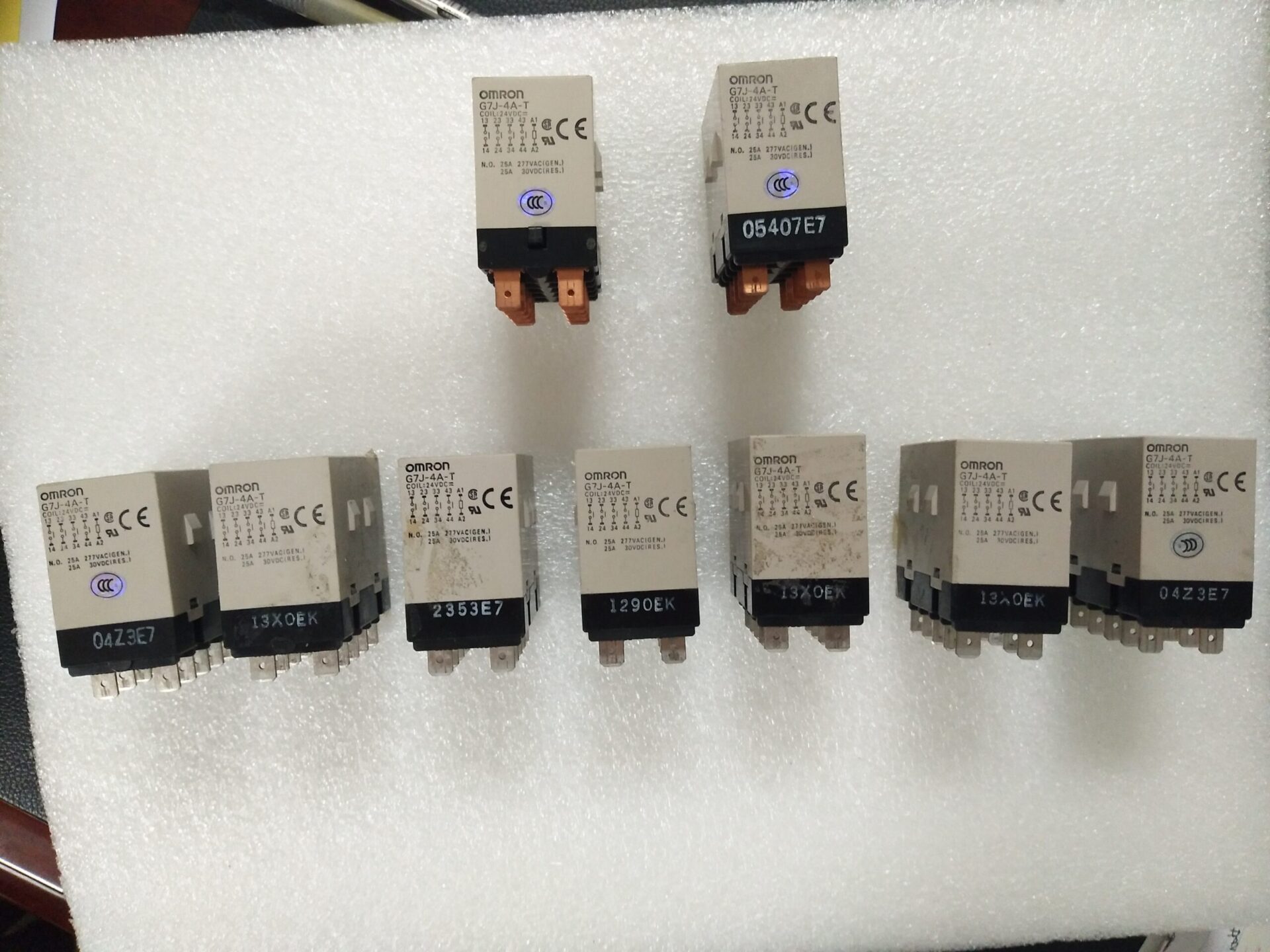 Omron 24VDC Power Relay G7J-4A-T