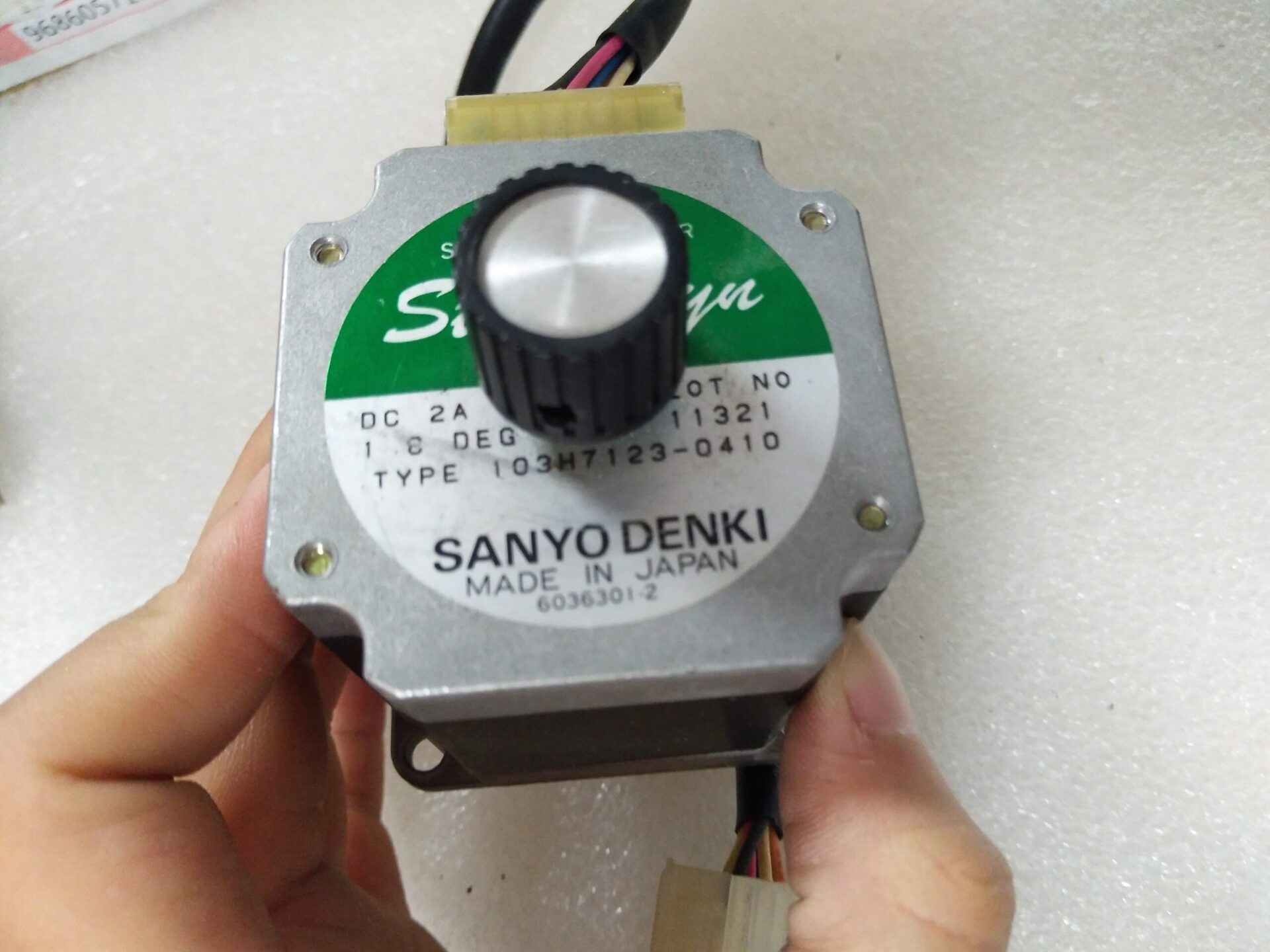 ASM 339 SANYO DENKI STEPPING MOTOR DC 2A TYPE-103H7123-0410