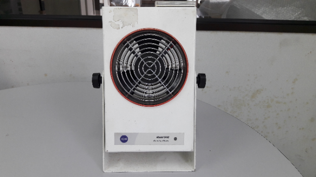 Benchtop 6442 Ionizing Blower