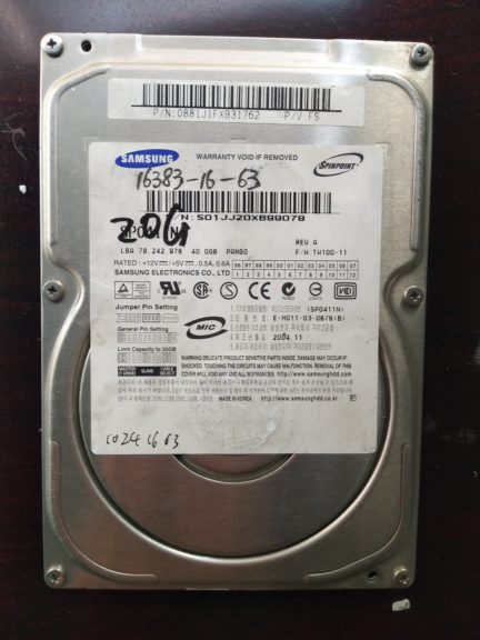 SAMSUNG E-H011-03-0676(B) LBA 78. 242. 976 40.0GB Harddisk 0881J1FXB31762