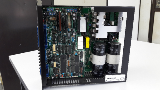 KNS SERVOPACK CACR-SR03ACIER