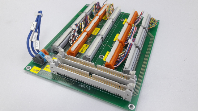 Maxon Motor Control 4-Q-EC Servoamplifier DES 70/10