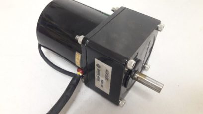 Oriental Motor 4RK25RGK-A2 Reversible Motor 4GK60K Gear Head