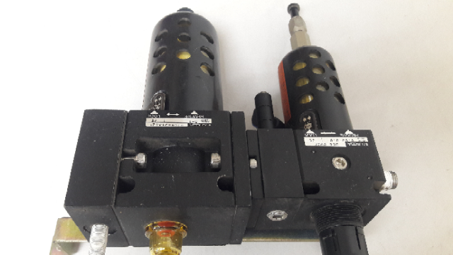 Kuroda M105-04ATZF & B55-2MZF Pneumatic Regulator