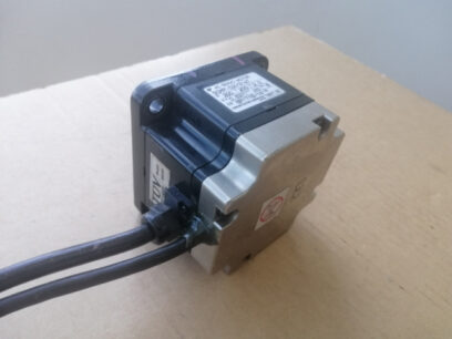 Yaskawa Electric AC Servo Motor SGMP-02V314T