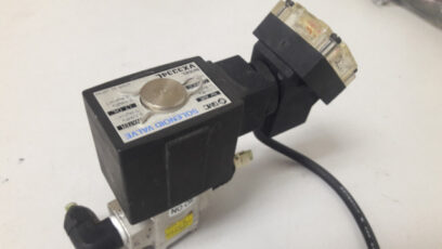SMC Solenoid Valve VX3334L