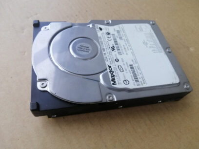 KNS 7500 Maxtor Atlas 15k 18GB Ultra320 SCSI 3.5 series Hard Drive