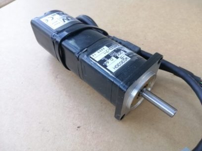 OMRON R88M-W03030H-B AC Servo Motor